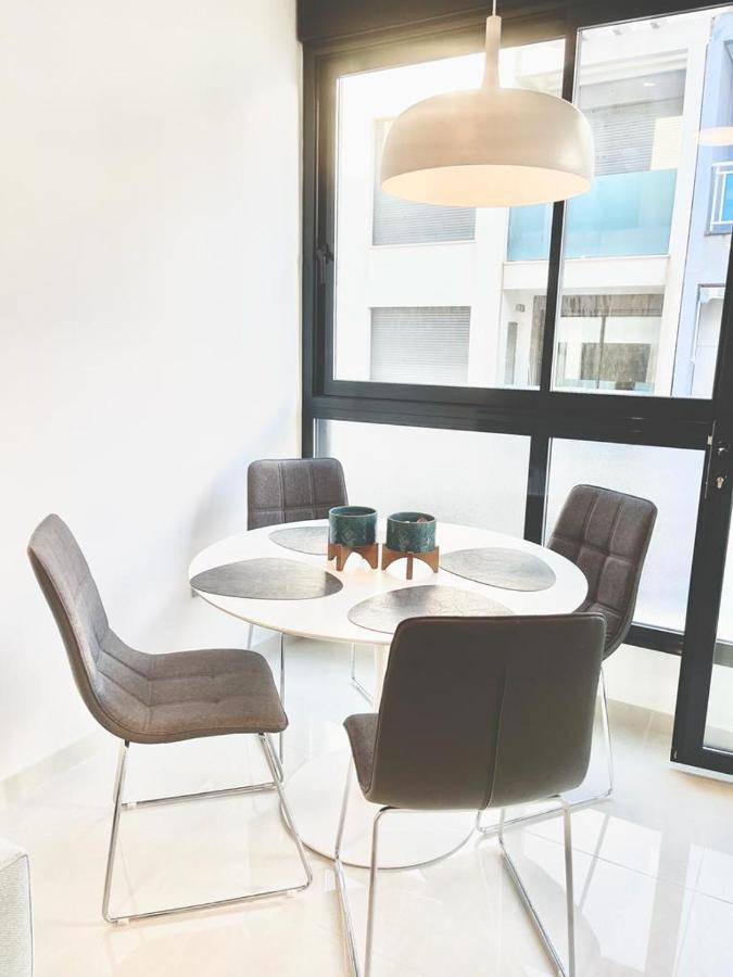 Luxury Apartment Torrevieja Buitenkant foto