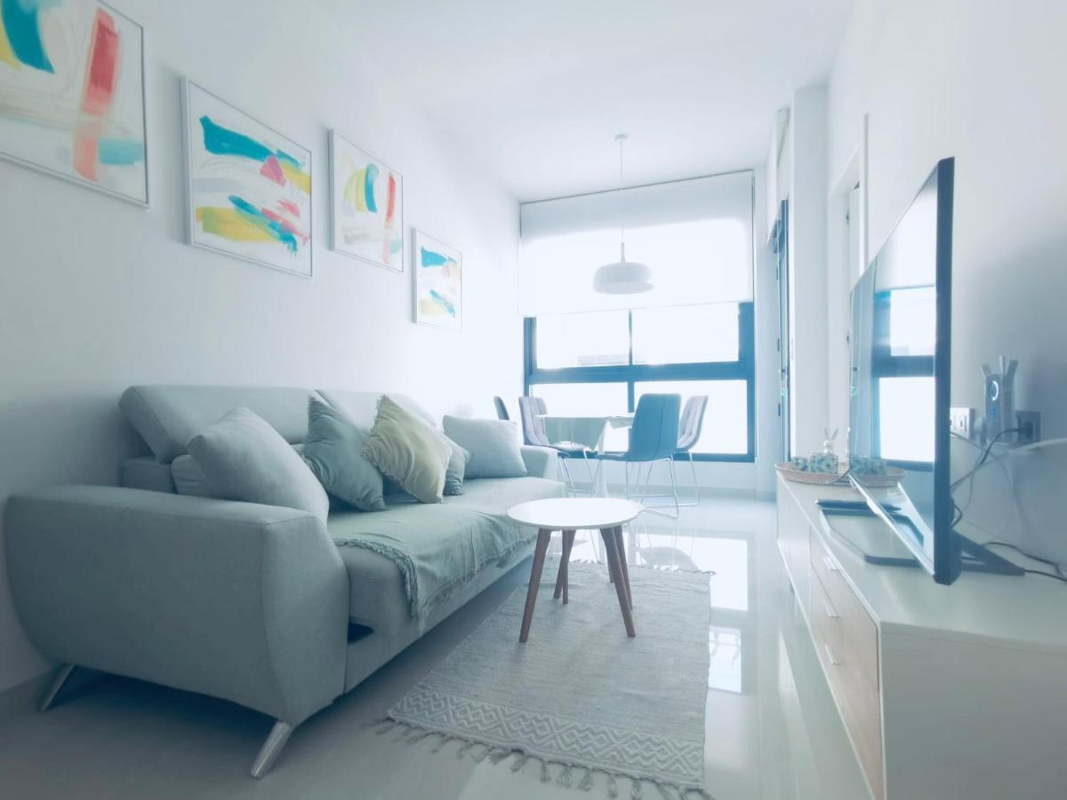 Luxury Apartment Torrevieja Buitenkant foto