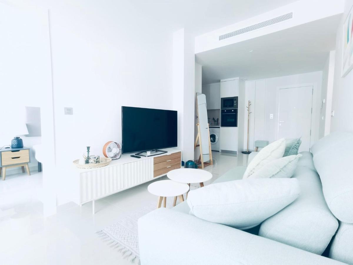 Luxury Apartment Torrevieja Buitenkant foto